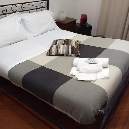 Living Rome Ottaviano B&B エクステリア 写真