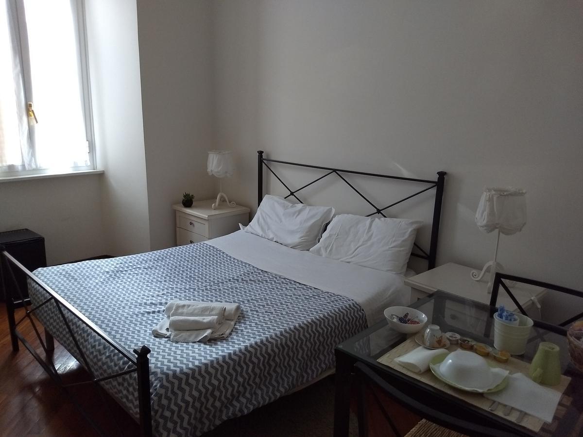 Living Rome Ottaviano B&B エクステリア 写真