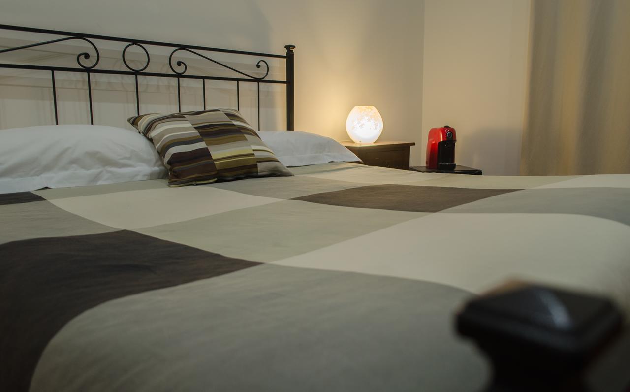 Living Rome Ottaviano B&B エクステリア 写真