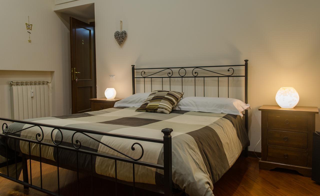 Living Rome Ottaviano B&B エクステリア 写真